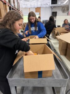 Student Council Volunteering at Mission of Hope